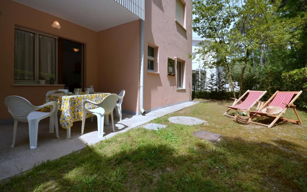Villa Luisa Lignano Sabbiadoro Exterior photo